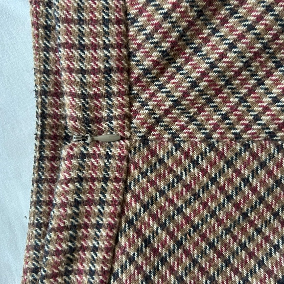 MIDI Librarian Skirt - Picture 3 of 3